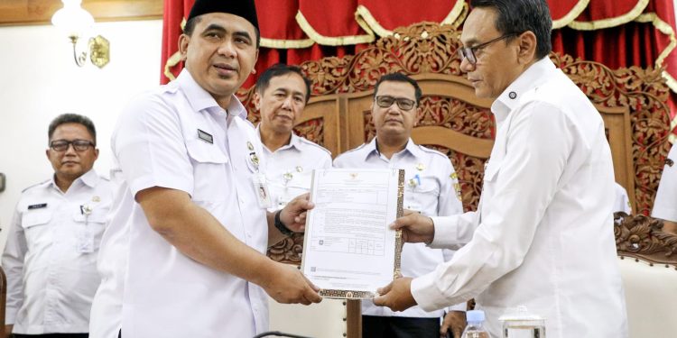 Sudewo Ditahan KPK, Risma Ardhi Chandra Resmi Jabat Plt Bupati Pati