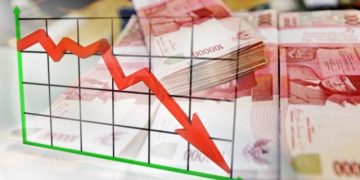 Alarm Ekonomi: Mengurai Dampak Jika Rupiah Terus Merosot hingga Rp17.000