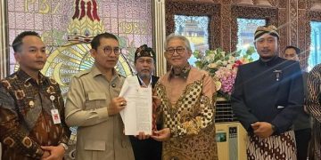 Revitalisasi Keraton Surakarta: Fadli Zon Mandatkan KGPA Tedjowulan Pimpin Konservasi