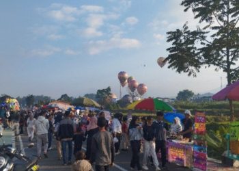 Pusat Keramaian Baru Di Jalan Lingkar Selatan Kecamatan Kertek