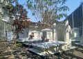 SM/Asef F Amani MAKAM: Anggota Komunitas Kota Toea Magelang membersihkan dan mengecat makam Johannes van der Steur dalam rangkaian Johannes van der Steur Fest #5, 1-26 Juli 2026.