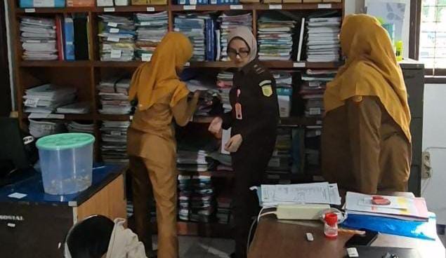 Usut Dugaan Korupsi Bansos PKH, Kejari Geledah Kantor Dinsos Wonosobo