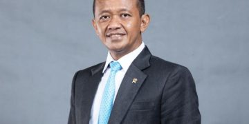 Bahlil Siapkan Aturan Pembatasan BBM Subsidi, Soroti Mobil Mewah