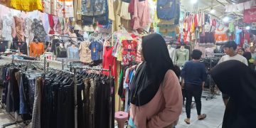 SM/Dok : Kondisi pasar Rejowinangun yang sepi hanya beberapa orang pembeli yang datang