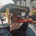 SM/Dok : Muhlasin seorang tukang becak konvensional yang mangkal di Pasar Rejowinangun, Kota Magelang untuk mencari penumpang.
