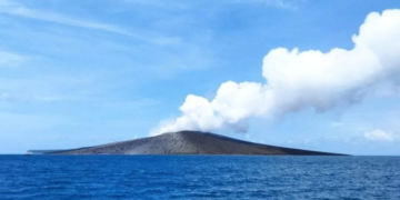 Kehancuran 2018 Mengubah Sistem Erupsi Anak Krakatau, Kini Mulai Tumbuh Kembali