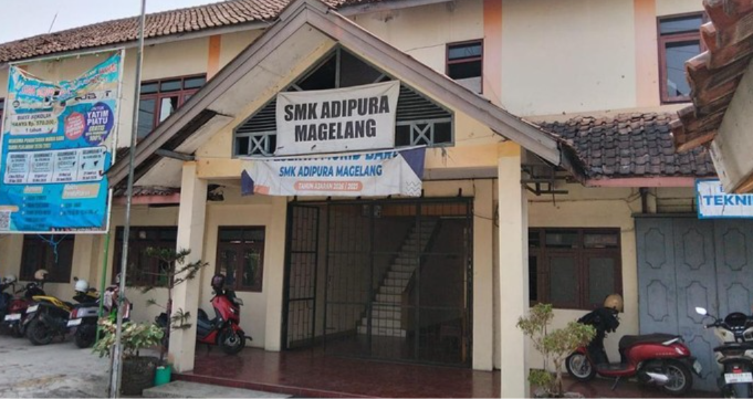 Keributan Pelajar di SMK Adipura Magelang, Pagar Dihantam Hingga Batu Berserakan