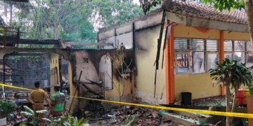 Korsleting Listrik Diduga Menyebabkan Kebakaran di Perpustakaan SMPN 1 Tegalrejo Magelang