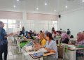 SM/Dok : Pengarahan dan pelatihan oleh Gondo Wicaksono Pribadi yang diikuti oleh dua puluh peserta pelatihan kriya.