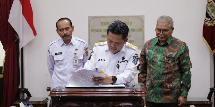 Perkuat Sinergi Pendidikan Demokrasi, Pemkab Wonosobo MoU dengan KPU dan Bawaslu