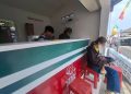 Suasana pengunjung di Gusto Pizza Sanden. (Arda/Suara Merdeka)