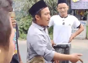 Aksi pembubaran Ibadah Minggu gereja GKPI Rajeg Tangerang oleh sekelompok warga (Sumber: X/@Heraloebss).