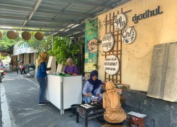Mengenal Apem Jadul Kelapa Muda, Kuliner Tradisional yang Bertahan 5 Tahun